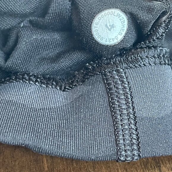Lululemon Athletica Energy Bra Women's Size 4 Black, Gray Camo Camouflage Print - Picture 5 of 7